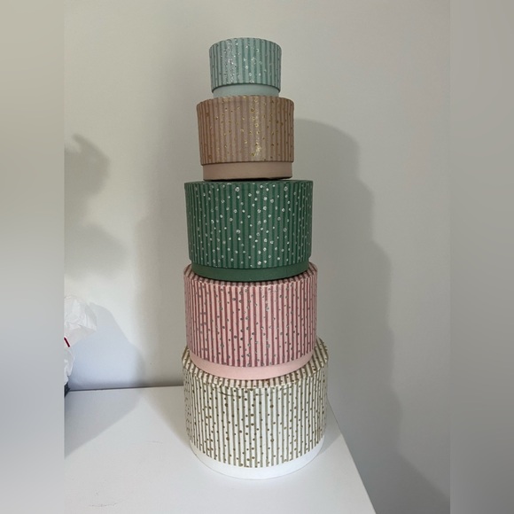 NWT 5- nesting stackable hat boxes decorative storage closet Christmas Decor - Picture 3 of 7